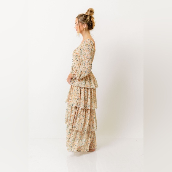 Floral Tiered Maxi Dress, M, NWT - Picture 6 of 15